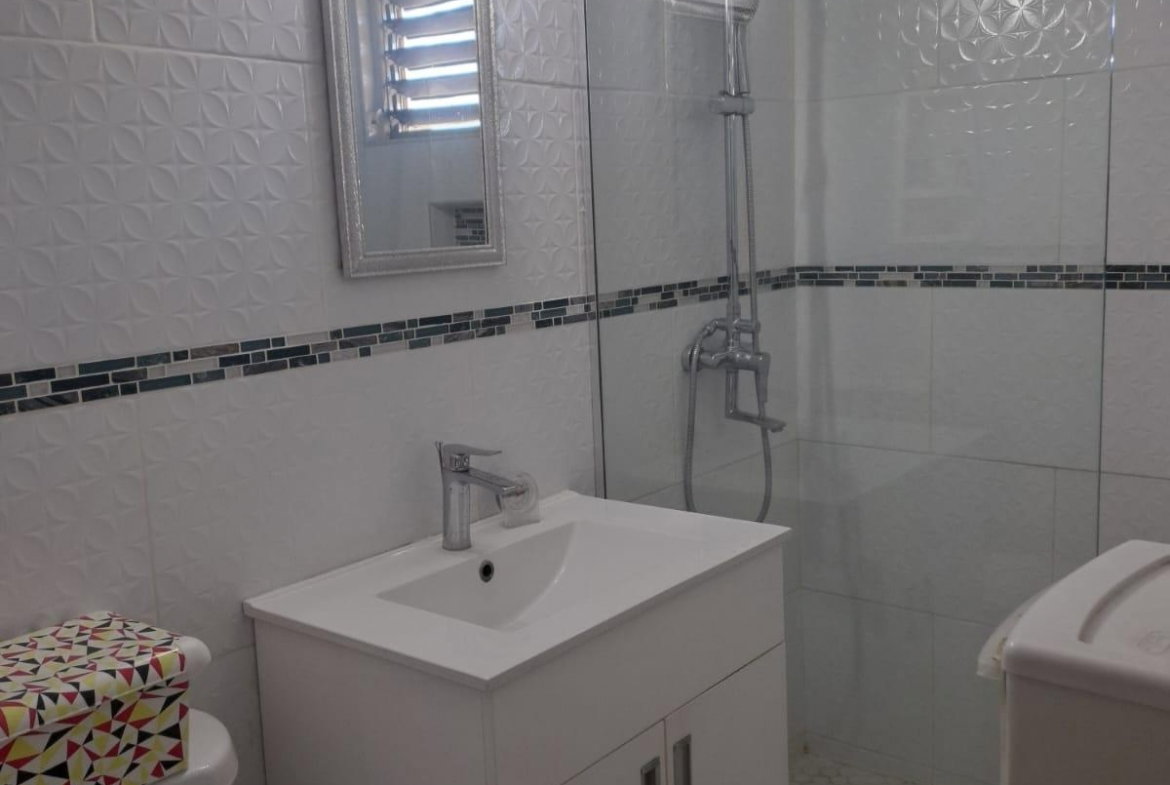 Fourth image of Worthington Terrace in Kingston 5, St. Andrew, Jamaica - property is For Rent