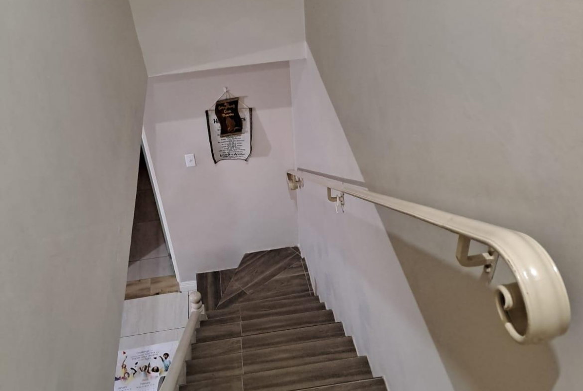 Fifth image of Worthington Terrace in Kingston 5, St. Andrew, Jamaica - property is For Rent