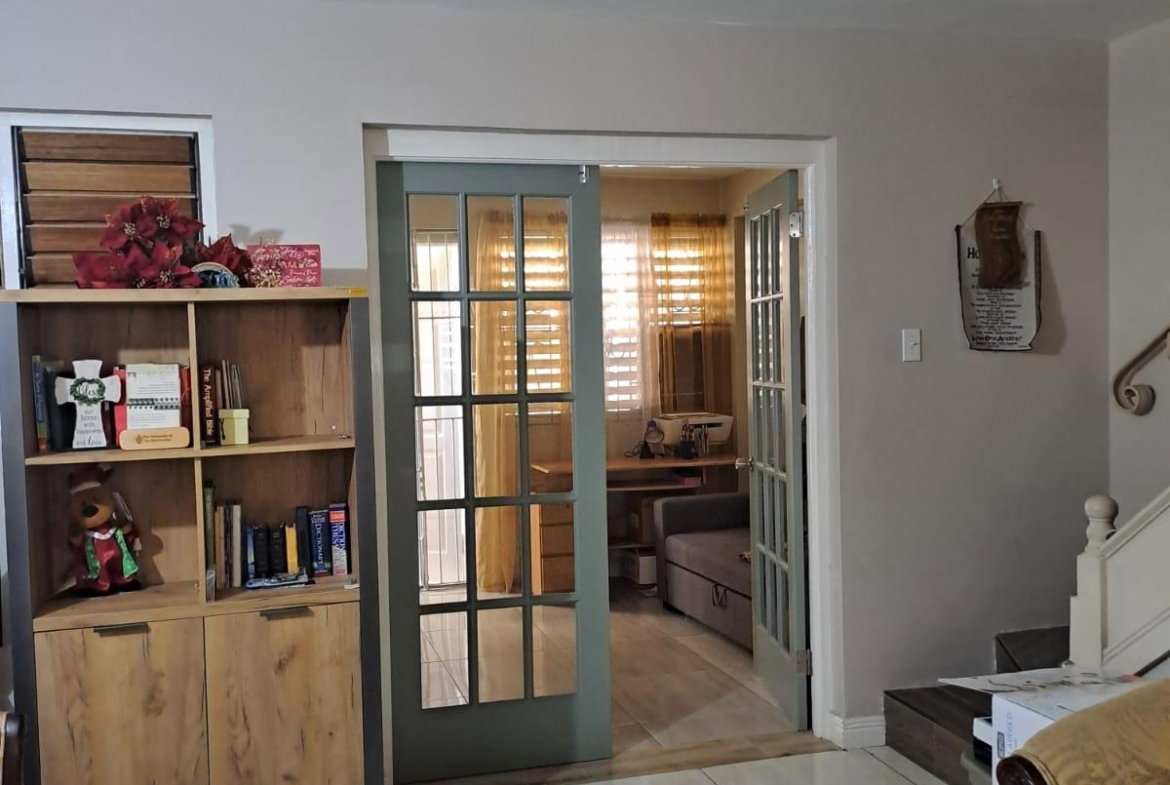 Ninth image of Worthington Terrace in Kingston 5, St. Andrew, Jamaica - property is For Rent
