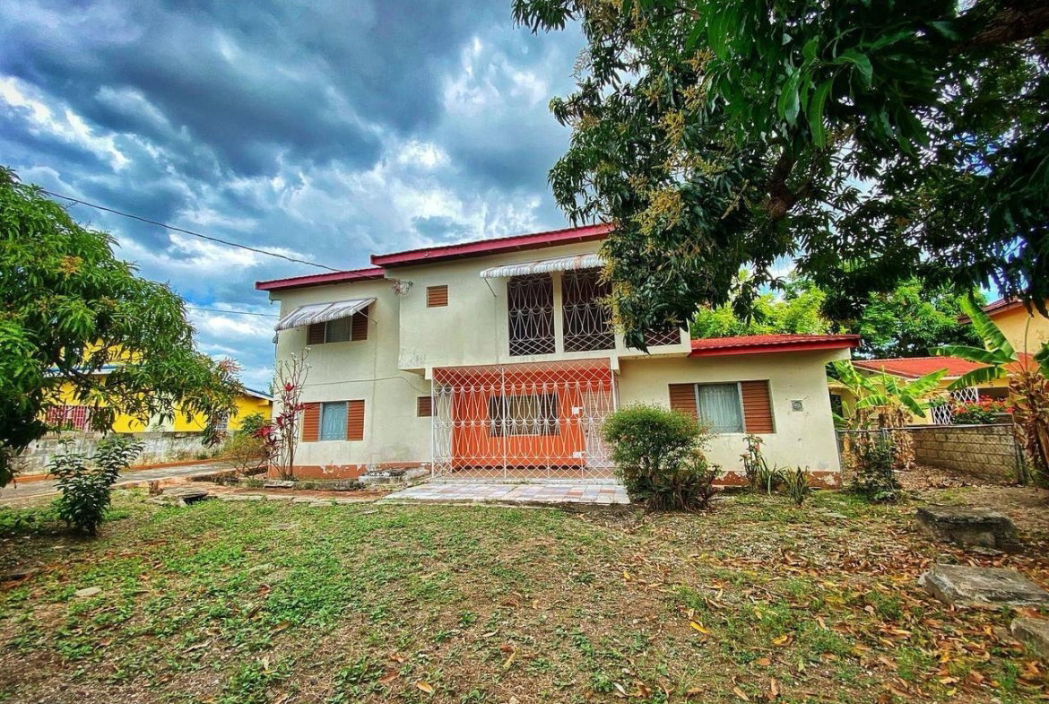 Second image of 6 Ingle Mews, May Pen p o in May Pen, Clarendon, Jamaica - property is For Sale