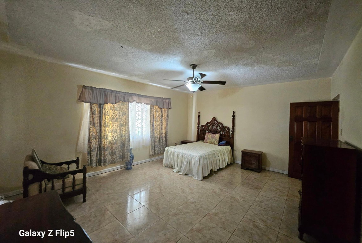 Twelfth image of Four Path/denbigh in Four Paths, Clarendon, Jamaica - property is For Sale