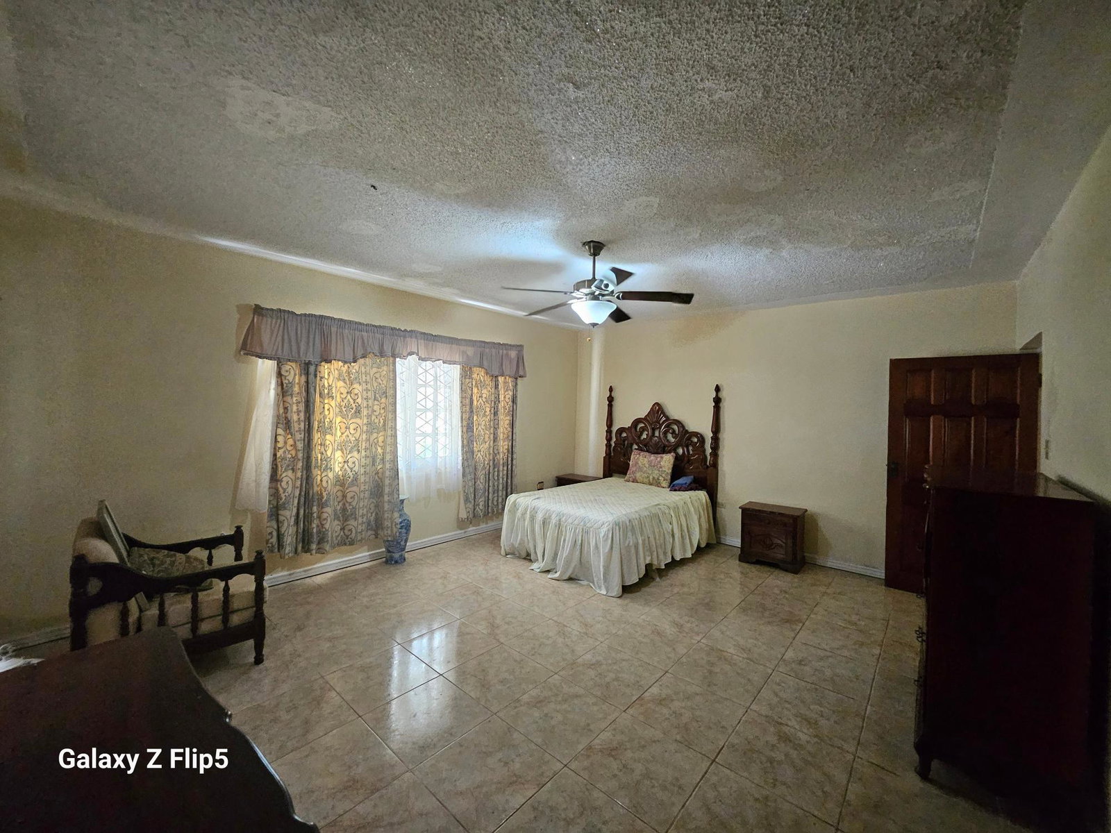 Twelfth image of Four Path/denbigh in Four Paths, Clarendon, Jamaica - property is For Sale