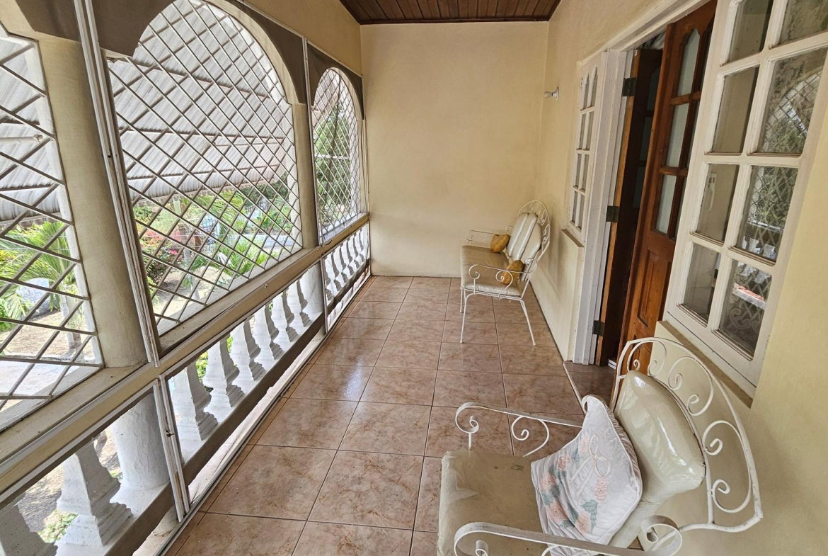 Twenty-Third image of Four Path/denbigh in Four Paths, Clarendon, Jamaica - property is For Sale