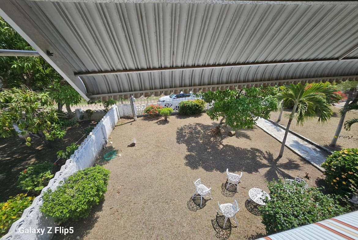Twenty-Fourth image of Four Path/denbigh in Four Paths, Clarendon, Jamaica - property is For Sale
