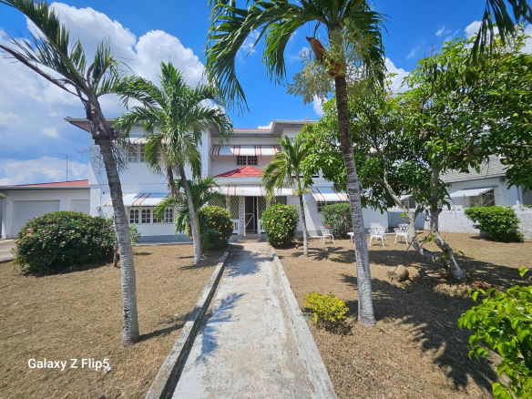 First image of Four Path/denbigh in Four Paths, Clarendon, Jamaica - property is For Sale