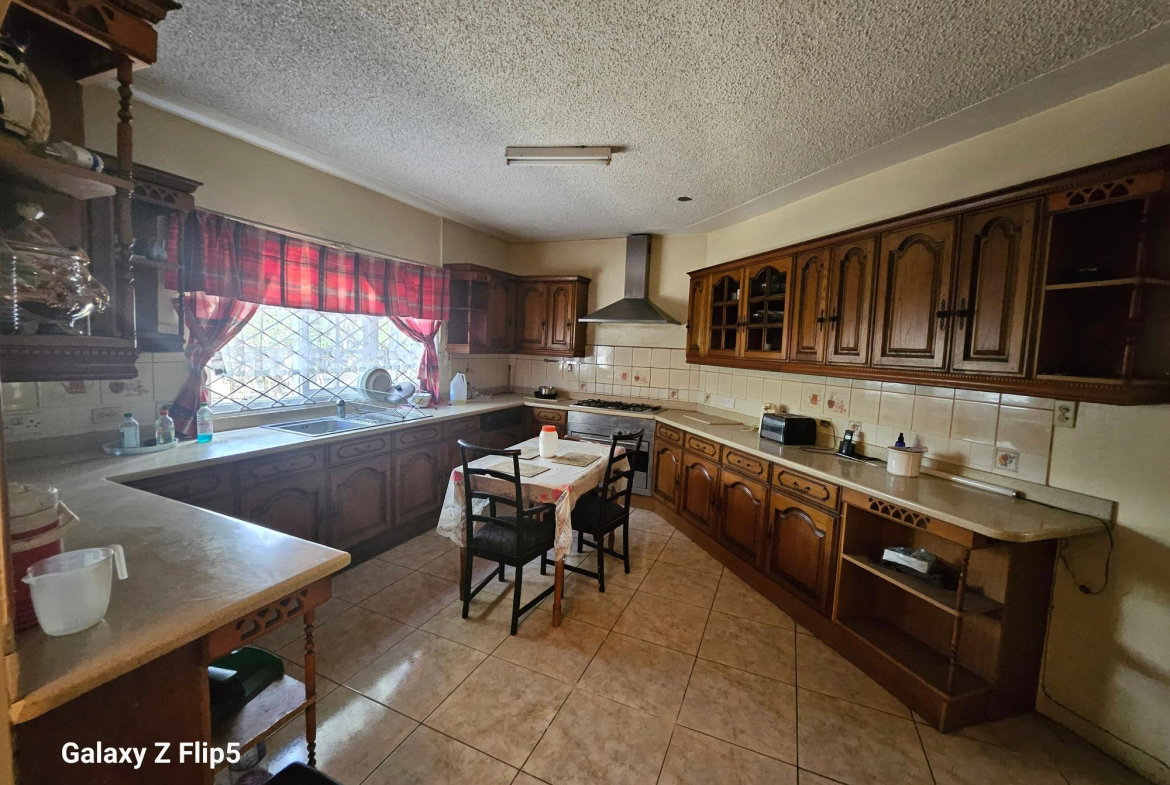 Seventh image of Four Path/denbigh in Four Paths, Clarendon, Jamaica - property is For Sale