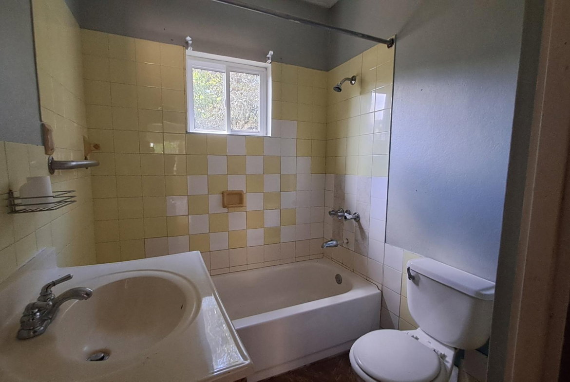 Sixteenth image of Lot 7 Royal Flat in Royal Flat, Manchester, Jamaica - property is For Sale