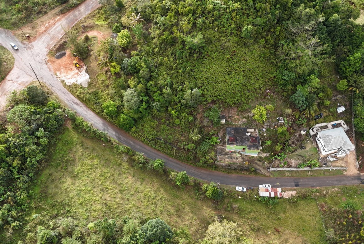 Third image of pt of Glasgow, Alexandria in Alexandria, St. Ann, Jamaica - property is For Sale