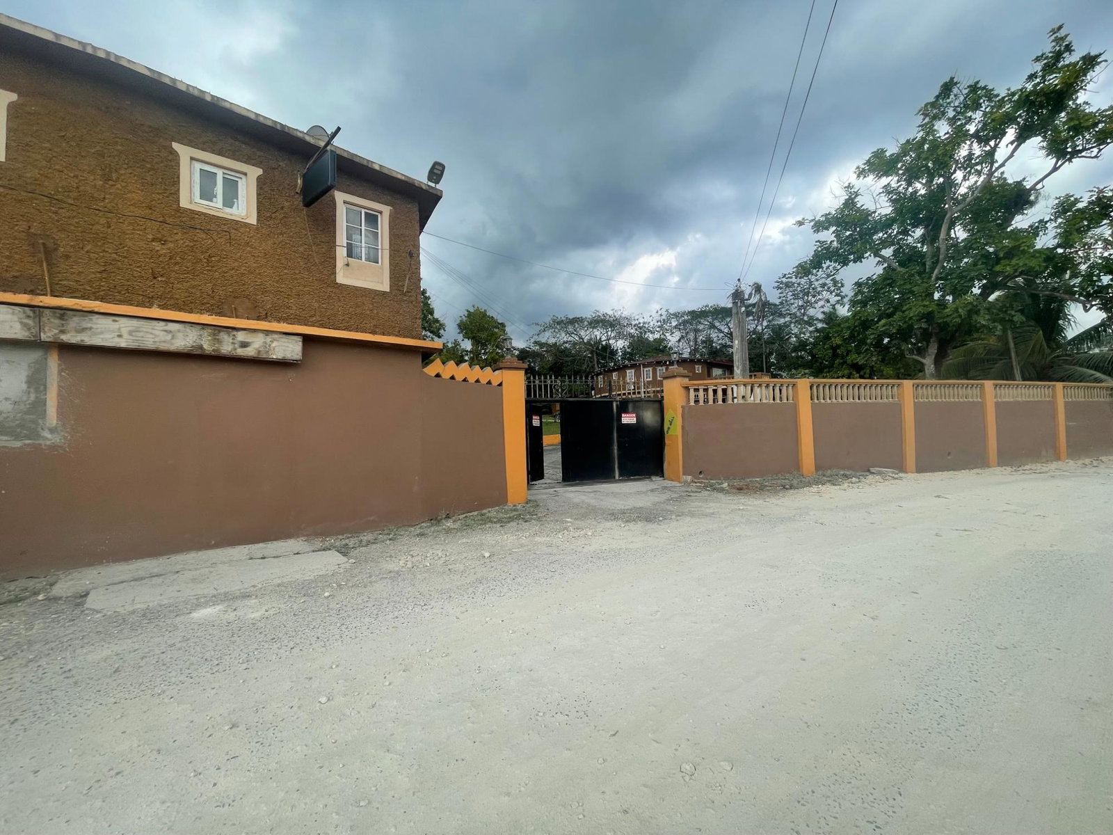 Second image of Wakefield Linstead in Wakefield, St. Catherine, Jamaica - property is For Sale