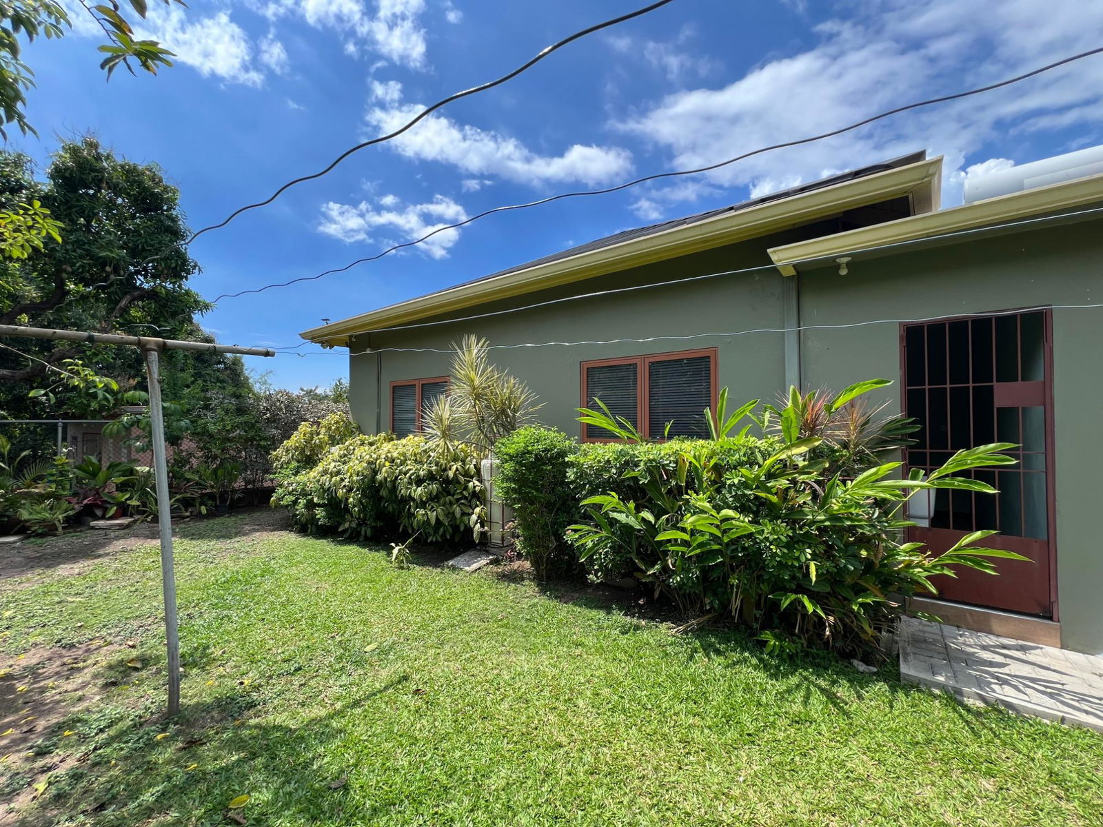 Eleventh image of Lawrence Avenue in Kingston 8, St. Andrew, Jamaica - property is For Rent