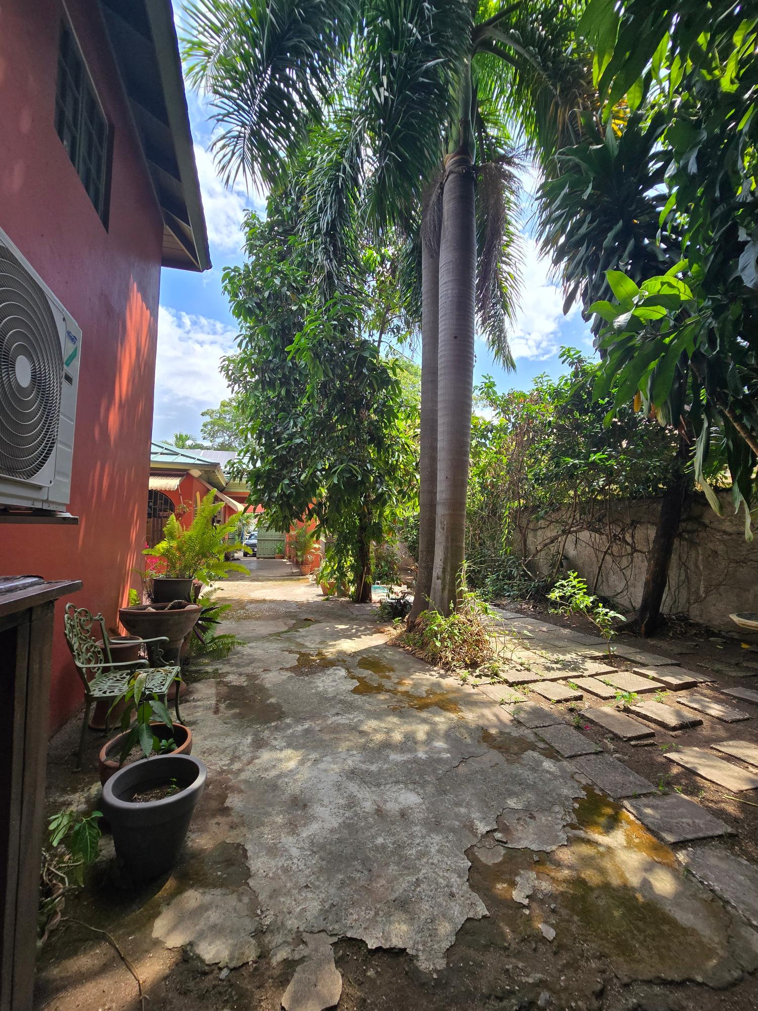 Thirteenth image of 5 Hopefield Avenue in Kingston 6, St. Andrew, Jamaica - property is For Sale