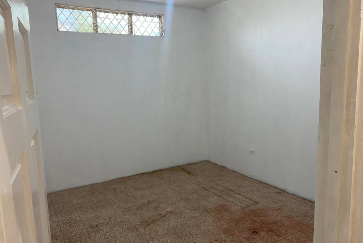 Ninth image of 2-13 Paraiso Avenue Kingston 1 in Kingston 10, St. Andrew, Jamaica - property is For Rent