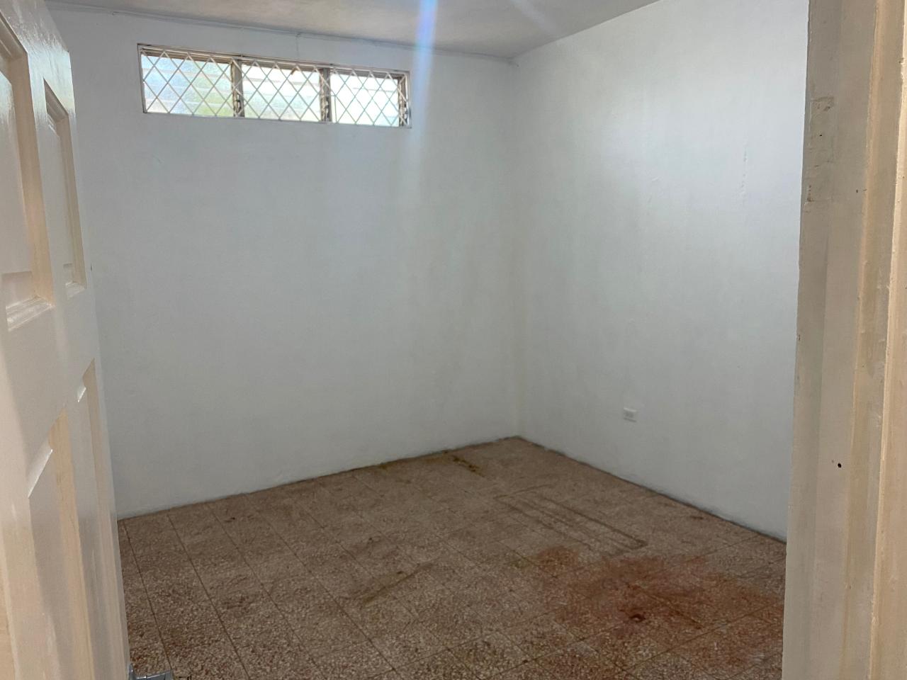 Commercial-Office-Space-for-Rent-in-Kingston-Jamaica-Shop-2 Ninth image of 2-13 Paraiso Avenue Kingston 1 in Kingston 10, St. Andrew, Jamaica - property is For Rent