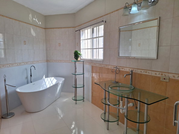 Sixteenth image of Apt A2-lot 39 st James Close in Montego Bay, St. James, Jamaica - property is For Rent