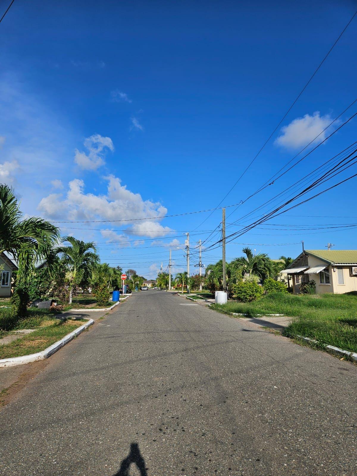 Third image of Peres Close, Presidential in Old Harbour, St. Catherine, Jamaica - property is For Rent