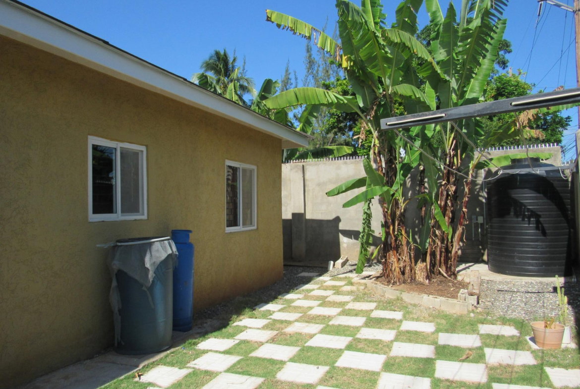 Thirteenth image of 32 Keystone Pines in Spanish Town, St. Catherine, Jamaica - property is For Rent