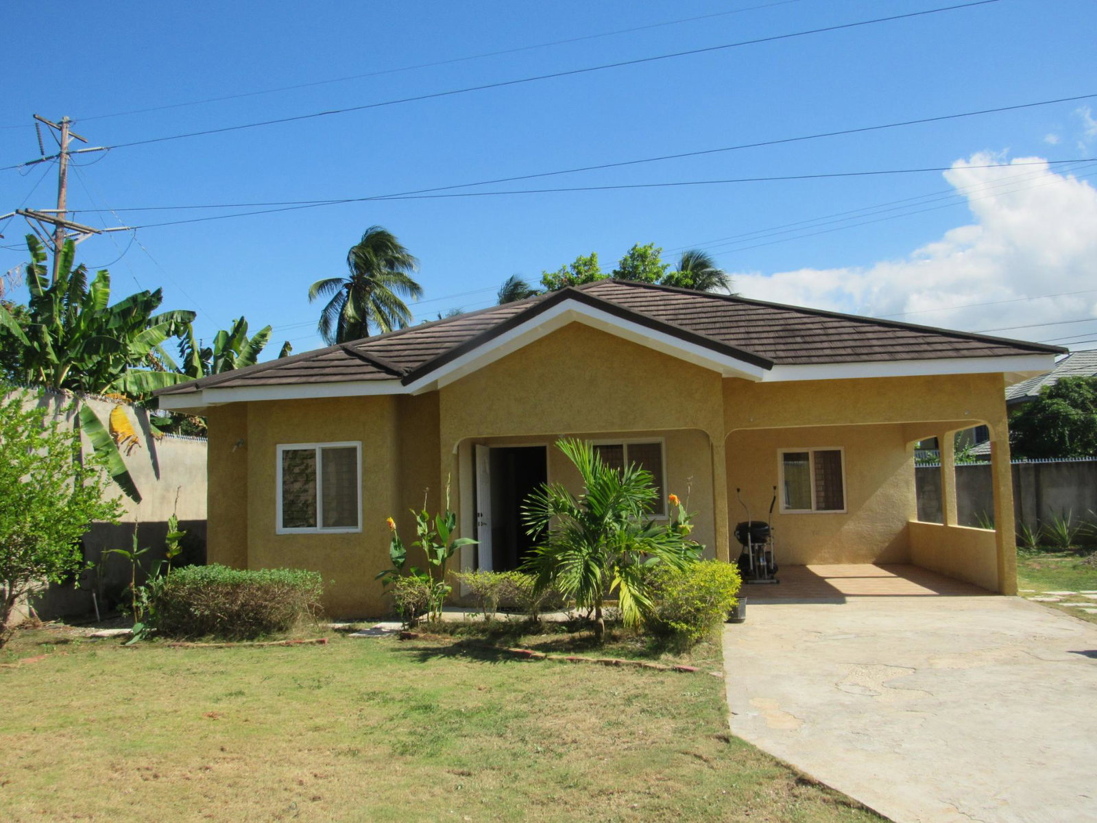 Cozy-3-Bedroom-House-for-Rent-in-Keystone-Pines-St.-Catherine Third image of 32 Keystone Pines in Spanish Town, St. Catherine, Jamaica - property is For Rent