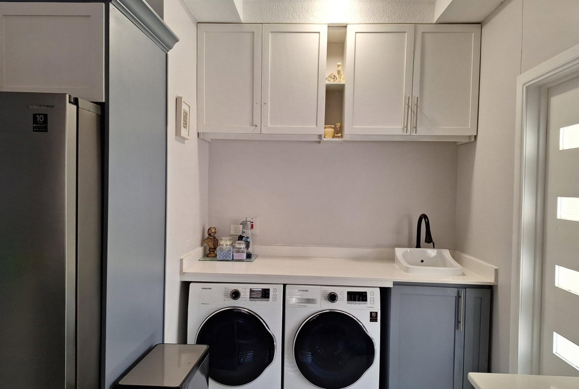 Seventeenth image of 1-#1 Sterling Castle Heights r in Red Hills, St. Andrew, Jamaica - property is For Rent