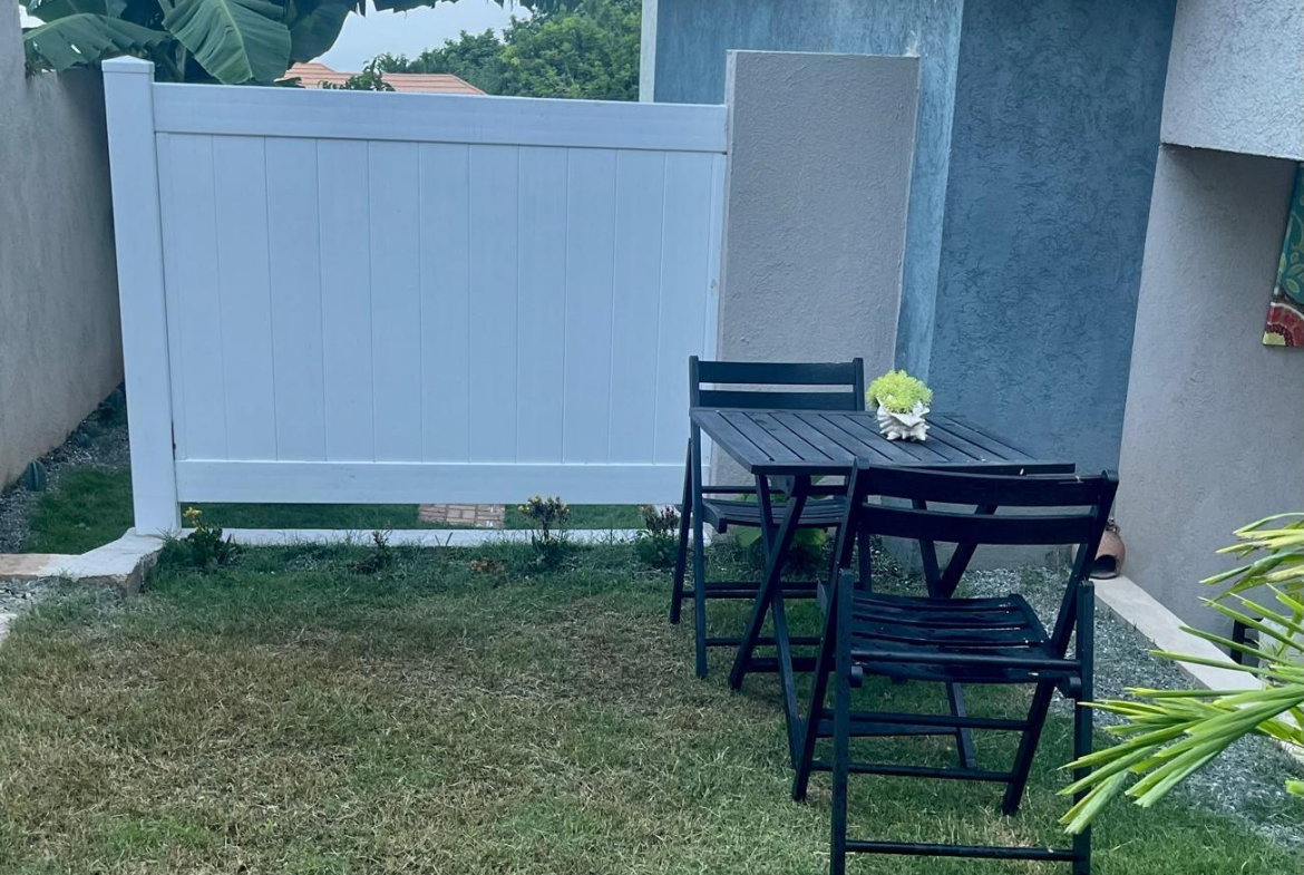 Twenty-Fourth image of 1-#1 Sterling Castle Heights r in Red Hills, St. Andrew, Jamaica - property is For Rent