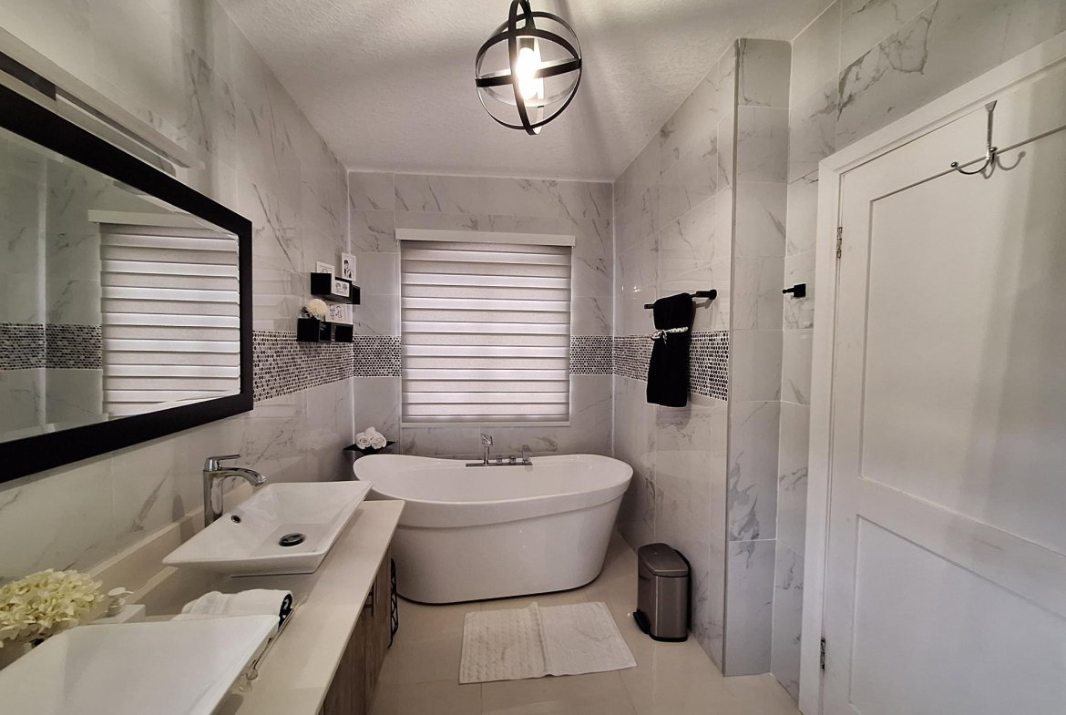 Ninth image of 1-#1 Sterling Castle Heights r in Red Hills, St. Andrew, Jamaica - property is For Rent