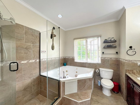 Fifteenth image of 10b Millsborough Crescent in Kingston 6, St. Andrew, Jamaica - property is For Rent