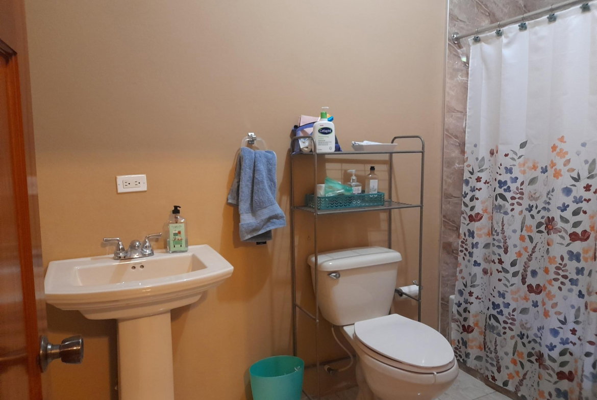 Eleventh image of 474 Lemon Close, Charlemont in Linstead, St. Catherine, Jamaica - property is For Sale