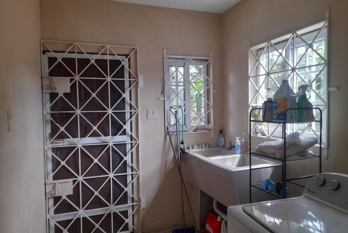 Sixth image of 474 Lemon Close, Charlemont in Linstead, St. Catherine, Jamaica - property is For Sale