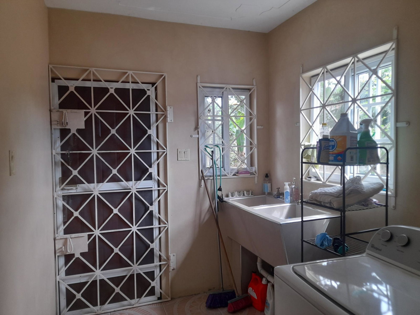 Sixth image of 474 Lemon Close, Charlemont in Linstead, St. Catherine, Jamaica - property is For Sale
