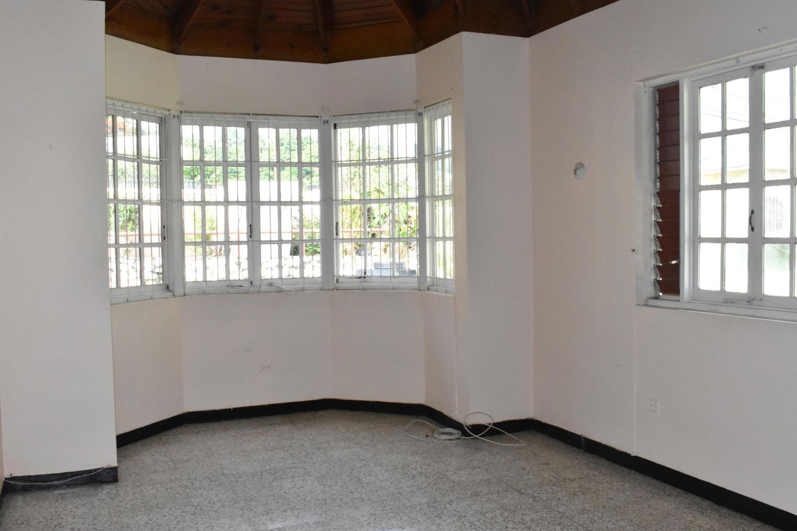 Tenth image of 20 Fort George Heights, King in Kingston 9, St. Andrew, Jamaica - property is For Sale