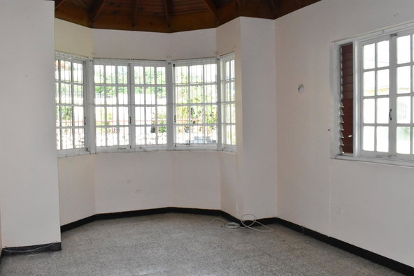 Tenth image of 20 Fort George Heights, King in Kingston 9, St. Andrew, Jamaica - property is For Sale