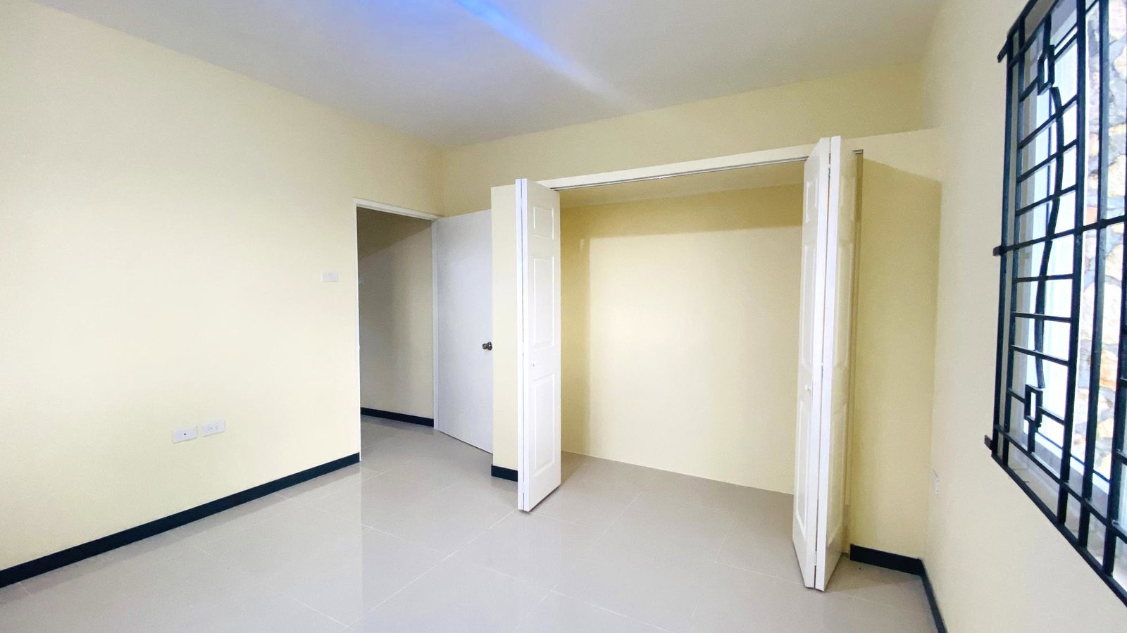 For-Rent-Stunning-3-Bedroom-Split-Level-Home-with-Ocean-Views-in-Montego-Bay Twenty-Third image of 139- Edmund Ridge, Rose Hall in Montego Bay, St. James, Jamaica - property is For Rent