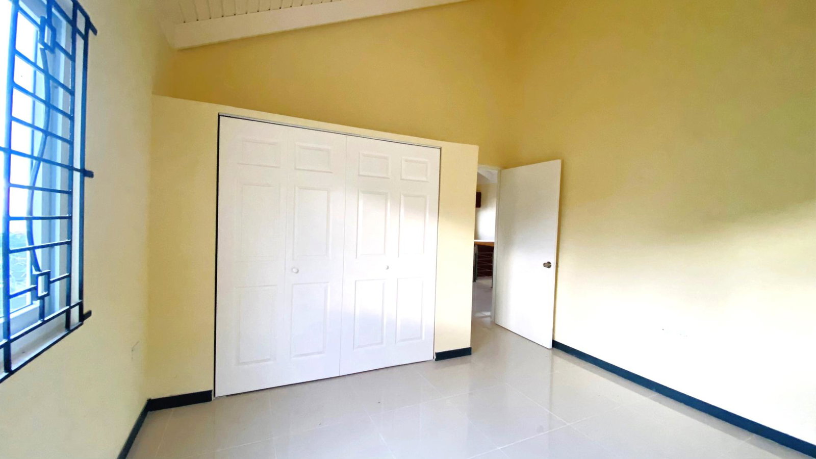 For-Rent-Stunning-3-Bedroom-Split-Level-Home-with-Ocean-Views-in-Montego-Bay Twenty-Fifth image of 139- Edmund Ridge, Rose Hall in Montego Bay, St. James, Jamaica - property is For Rent