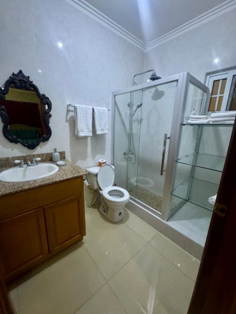 Fifth image of 13-7 Liguanea Ave in Kingston 6, St. Andrew, Jamaica - property is For Rent