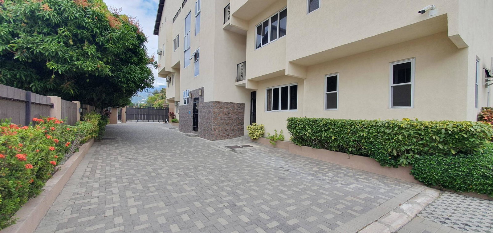 Second image of 18 Sandhurst Crescent in Kingston 6, St. Andrew, Jamaica - property is For Rent