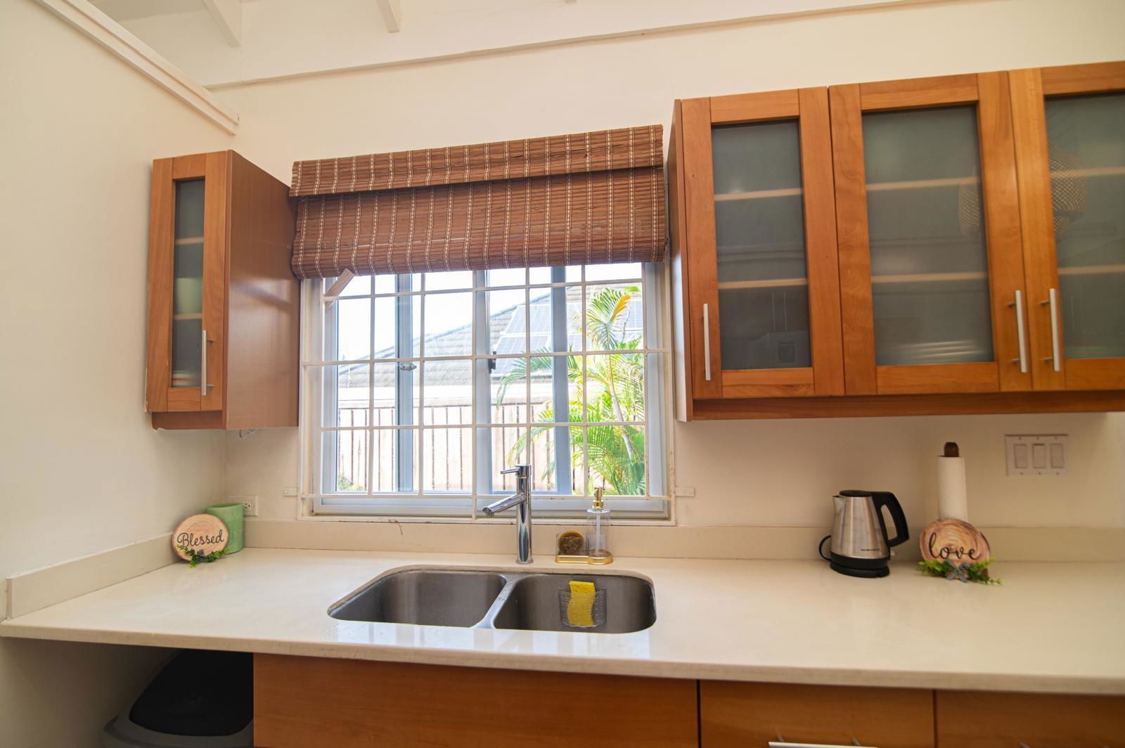 Fully-Furnished-Contemporary-Home-for-Rent-in-St.-Ann-Jamaica Second image of 353 Gardenia Avenue in Richmond, St. Ann, Jamaica - property is For Rent