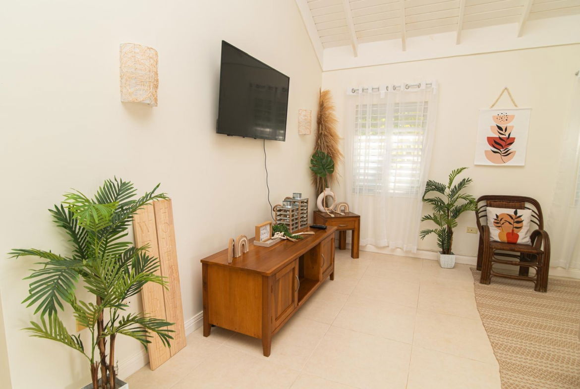 Fourth image of 353 Gardenia Avenue in Richmond, St. Ann, Jamaica - property is For Rent