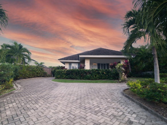 First image of 353 Gardenia Avenue in Richmond, St. Ann, Jamaica - property is For Rent