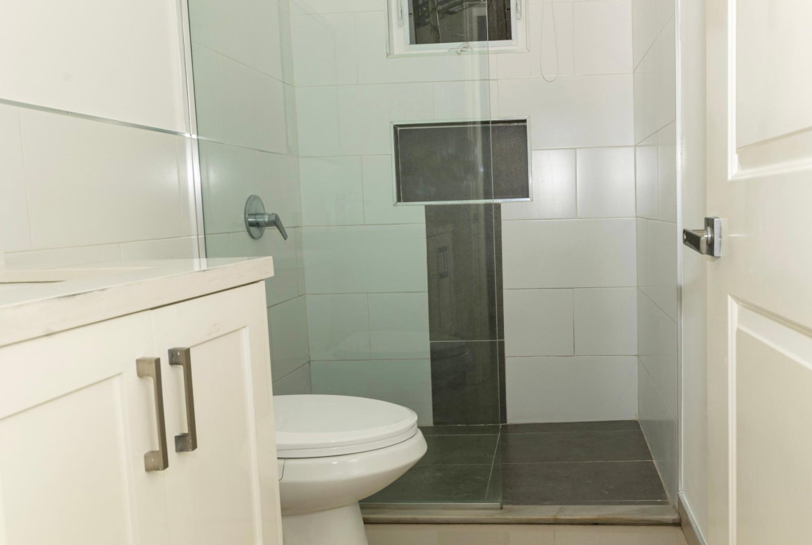 Ninth image of 14-5 Charlemont Avenue in Kingston 6, St. Andrew, Jamaica - property is For Rent