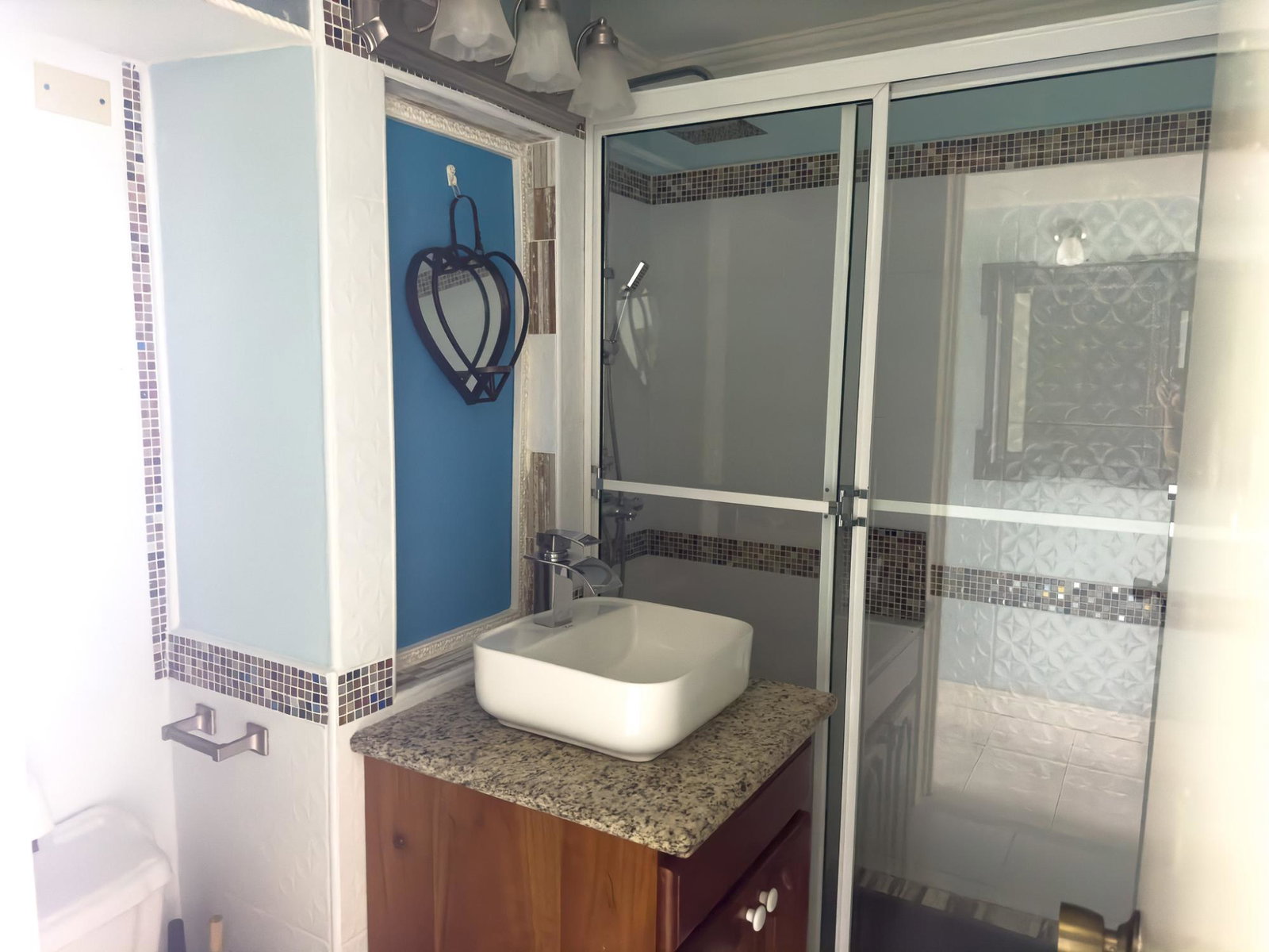 Furnished-1-Bedroom-Apartment-for-Rent-in-Montego-Bay-Jamaica Fourteenth image of F16-seacastle Rose Hall in Montego Bay, St. James, Jamaica - property is For Rent