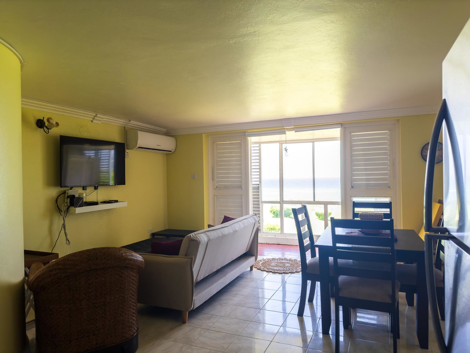 Furnished-1-Bedroom-Apartment-for-Rent-in-Montego-Bay-Jamaica Sixteenth image of F16-seacastle Rose Hall in Montego Bay, St. James, Jamaica - property is For Rent