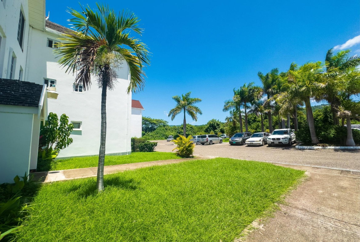 Fourth image of F16-seacastle Rose Hall in Montego Bay, St. James, Jamaica - property is For Rent