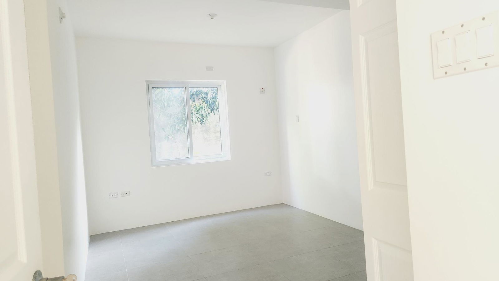 Ground-Floor-Apartment-for-Sale-in-Abia-Kingston-Modern-Amenities Eighteenth image of 32-67 Shortwood Road, Kingston in Kingston 8, St. Andrew, Jamaica - property is For Sale