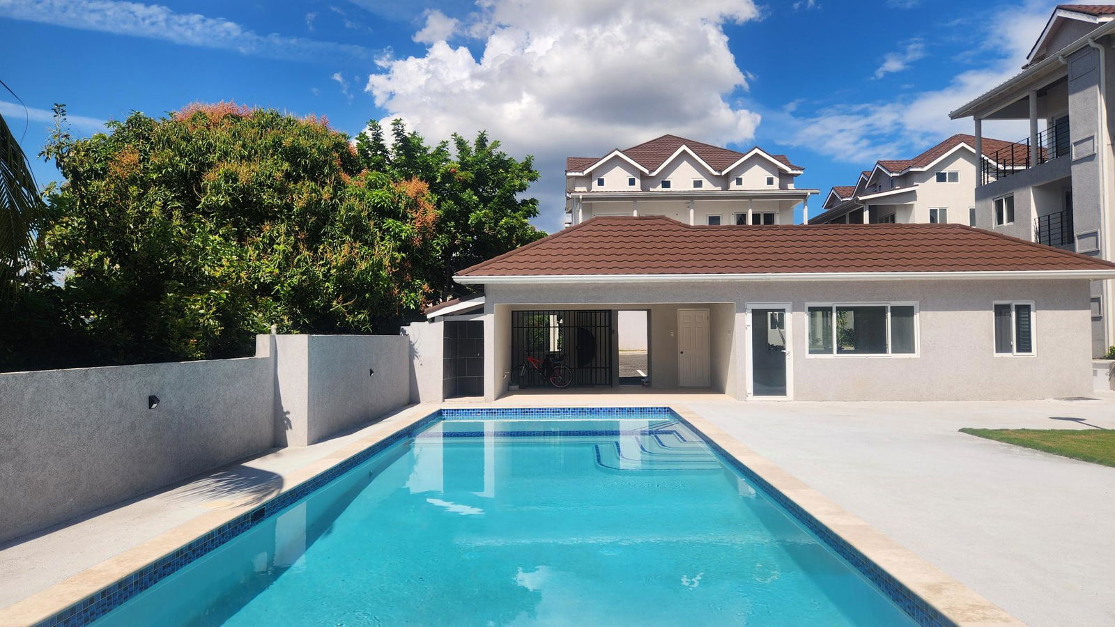 Ground-Floor-Apartment-for-Sale-in-Abia-Kingston-Modern-Amenities Fifth image of 32-67 Shortwood Road, Kingston in Kingston 8, St. Andrew, Jamaica - property is For Sale