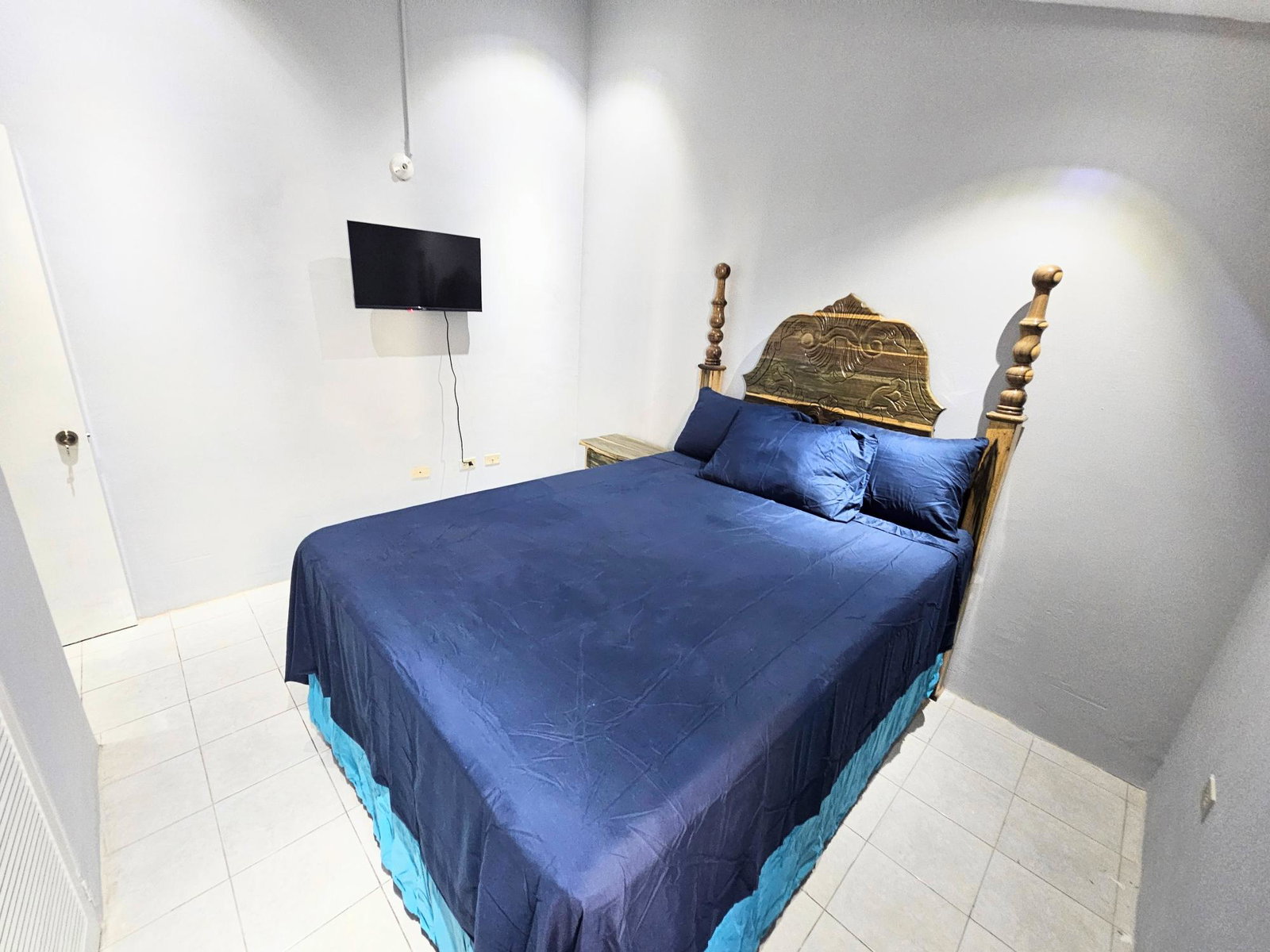 Sixth image of 1-1595 Bogue Village in Montego Bay, St. James, Jamaica - property is For Rent