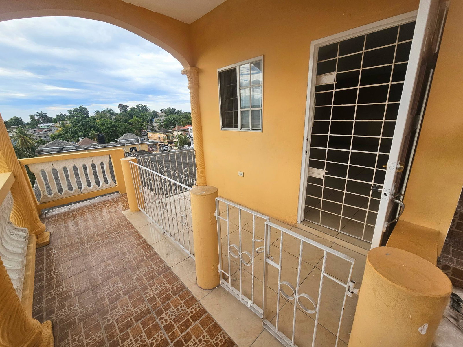 Luxury-2-Bedroom-Apartment-for-Rent-in-Catherine-Mount-Jamaica Twenty-Second image of Top Floor-82 Catherine Mount in Montego Bay, St. James, Jamaica - property is For Rent