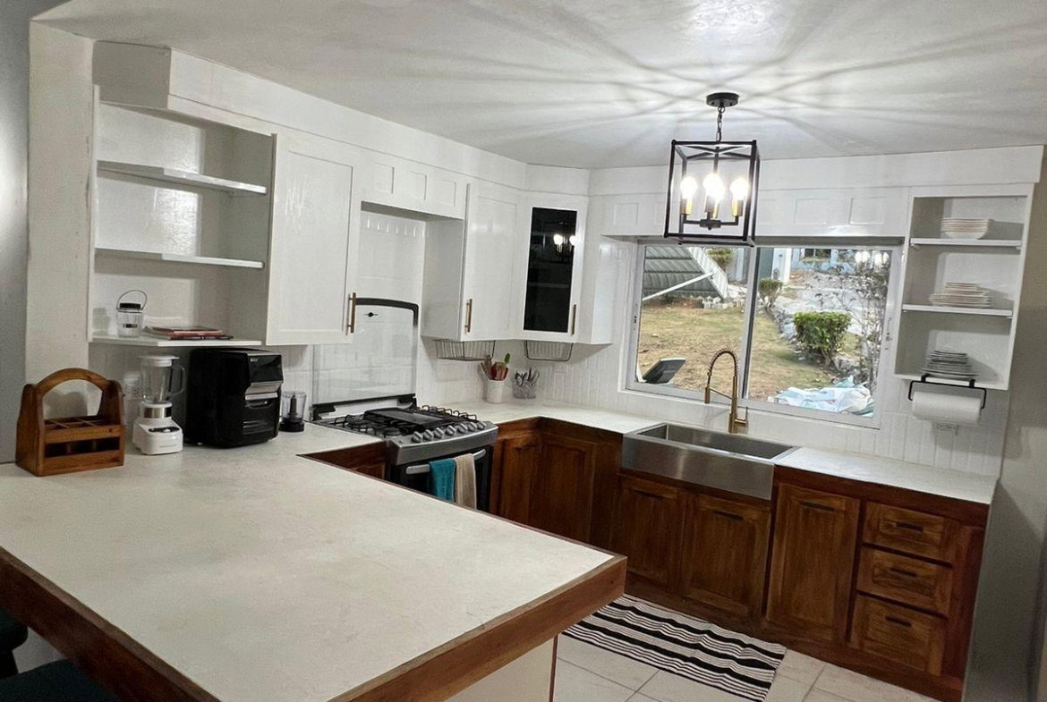 Fifth image of Lot-19 Lagoon View Walk in Bogue, St. James, Jamaica - property is For Rent