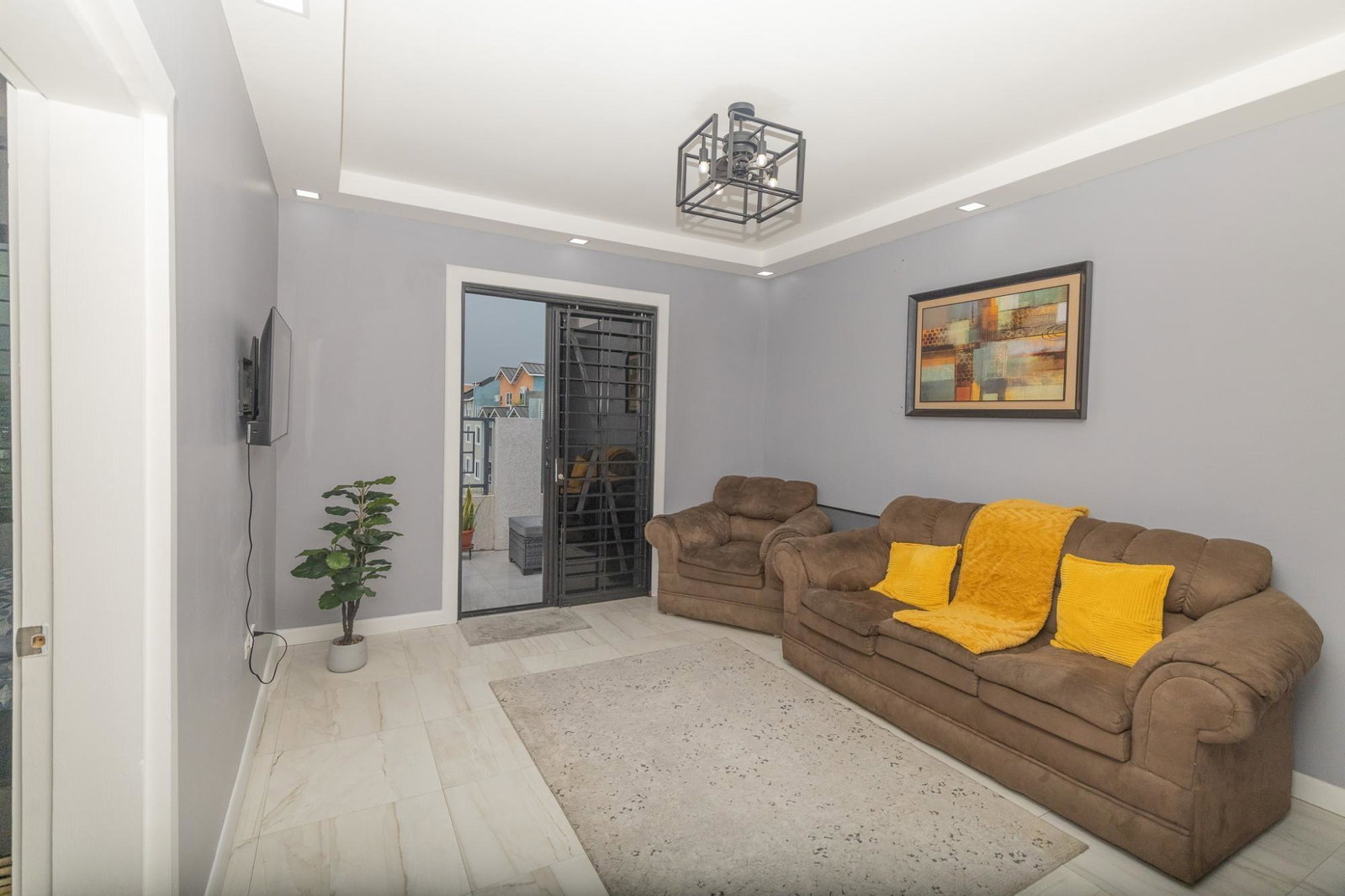 Luxury-3-Bedroom-Penthouse-for-Sale-in-Kingston-10-Jewel-of-Sinclair Fourth image of 12-7 Sunset Drive in Constant Spring P.O., St. Andrew, Jamaica - property is For Sale