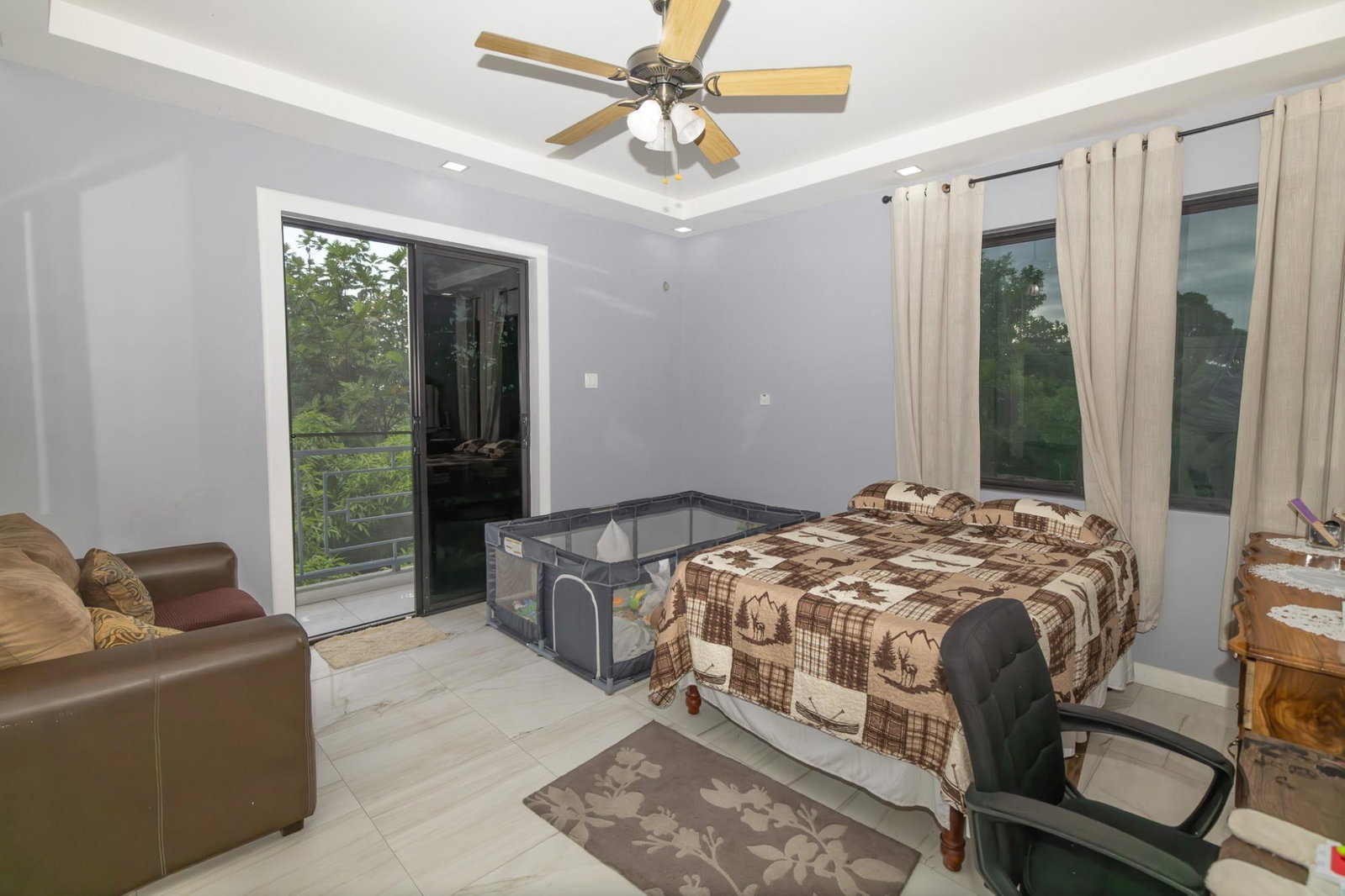 Luxury-3-Bedroom-Penthouse-for-Sale-in-Kingston-10-Jewel-of-Sinclair Eighth image of 12-7 Sunset Drive in Constant Spring P.O., St. Andrew, Jamaica - property is For Sale