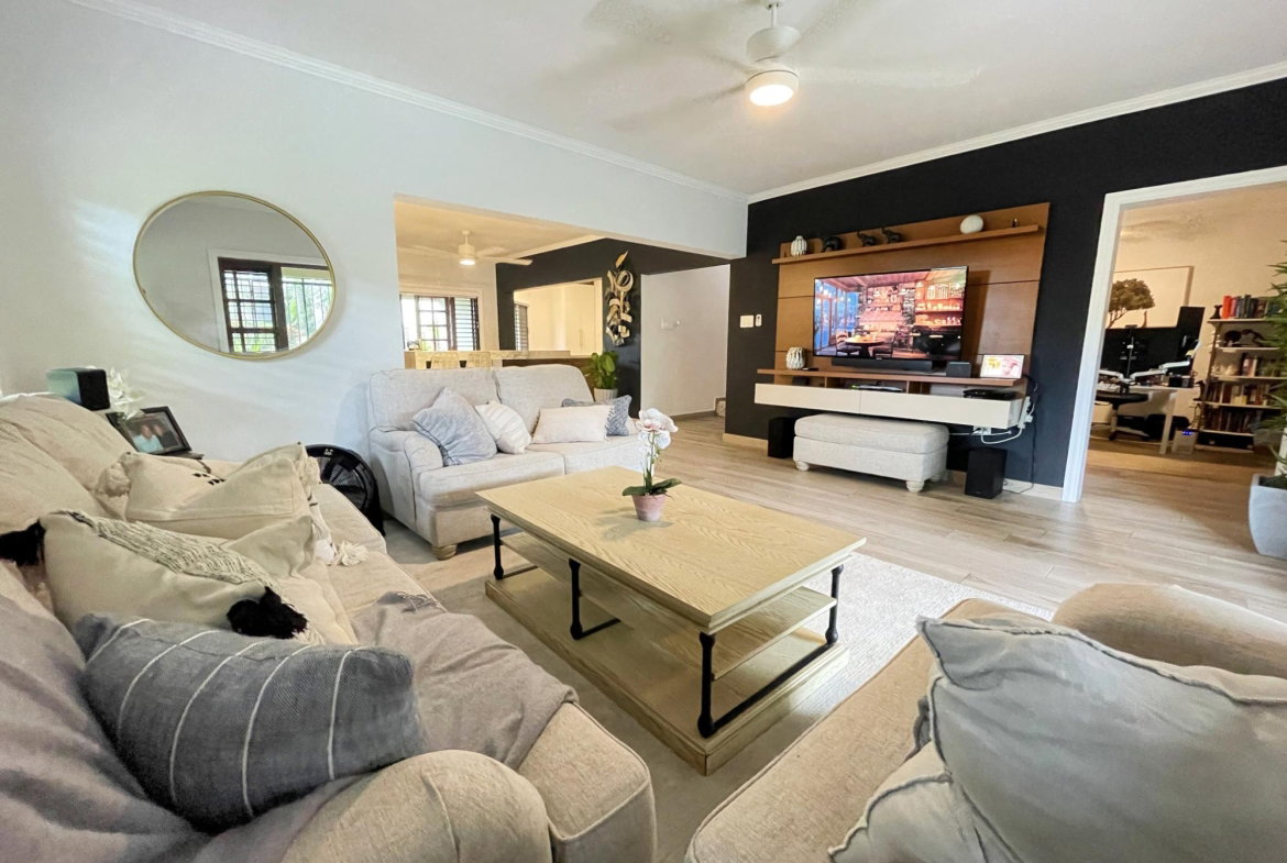 Second image of 10-11 Millsborough Avenue in Kingston 6, St. Andrew, Jamaica - property is For Rent