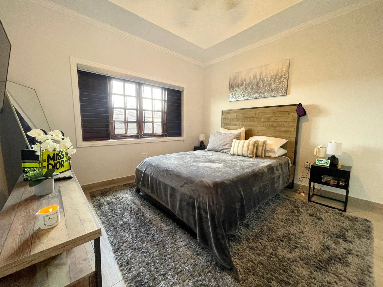 Twentieth image of 10-11 Millsborough Avenue in Kingston 6, St. Andrew, Jamaica - property is For Rent